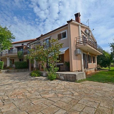 Apartments Josip Pavicini Ngoại thất bức ảnh