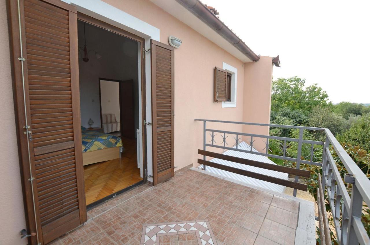 Apartments Josip Pavicini Ngoại thất bức ảnh