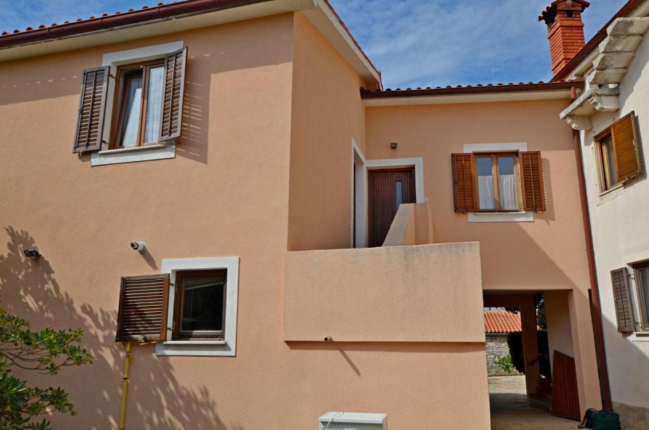 Apartments Josip Pavicini Ngoại thất bức ảnh
